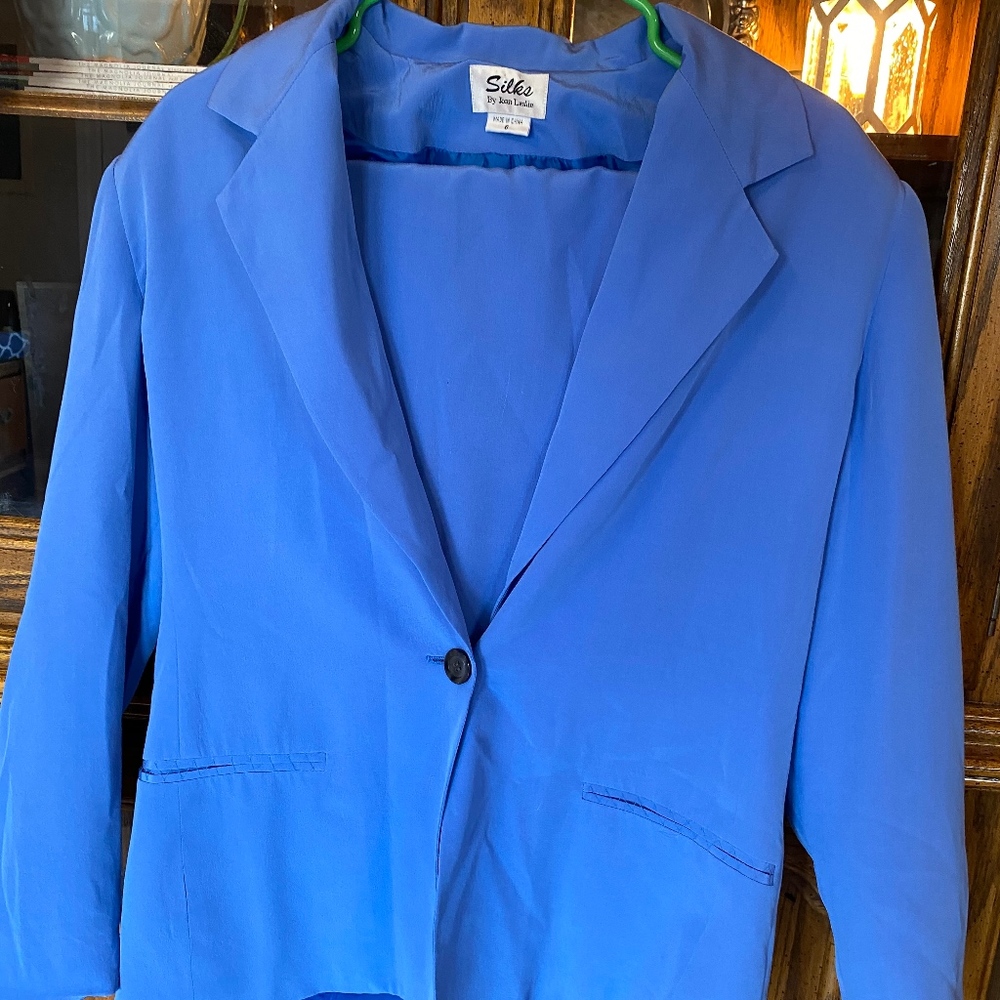 Suit skirt set